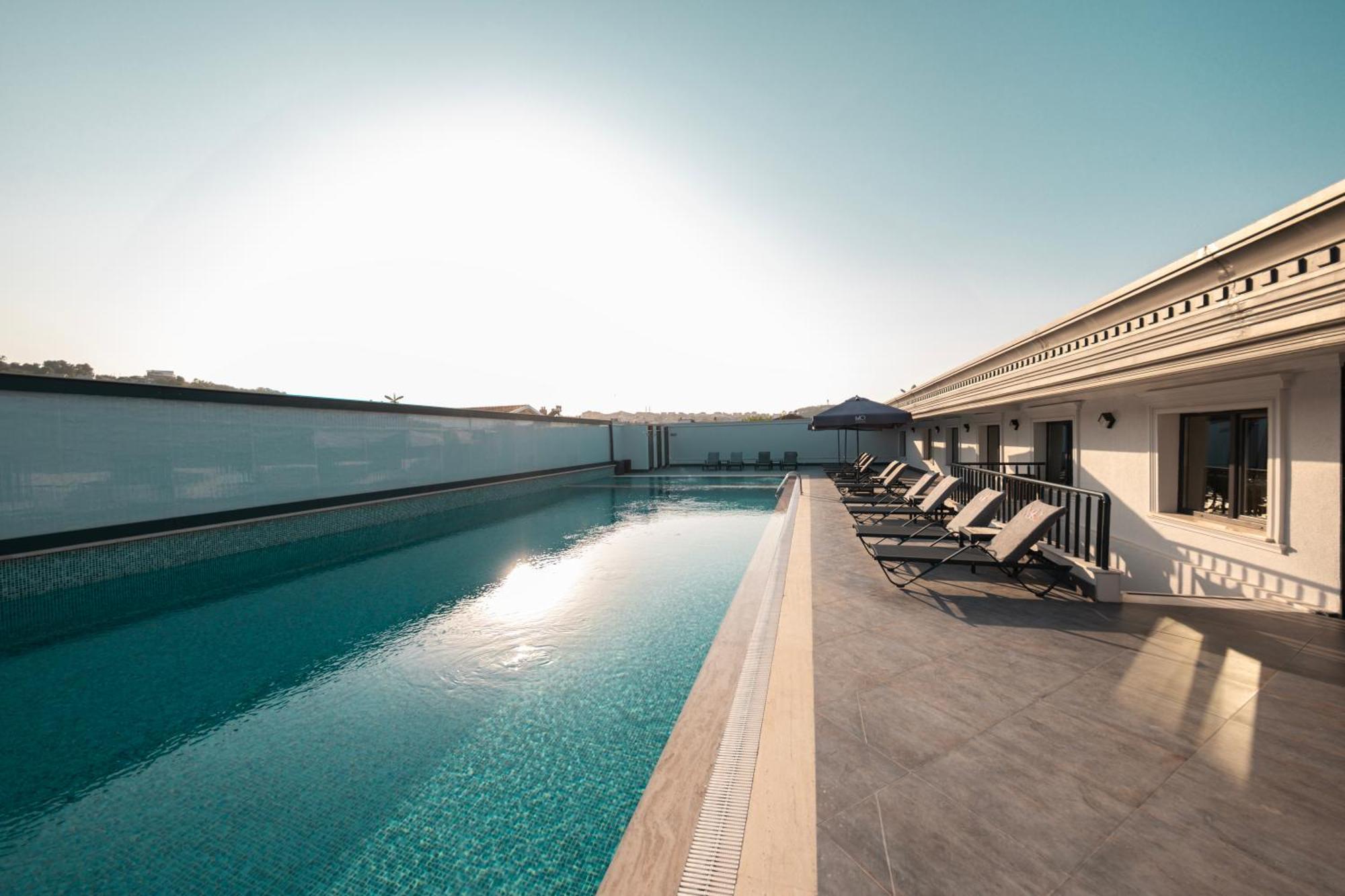 Mq Hotel Suites Arnavutkoy Екстериор снимка